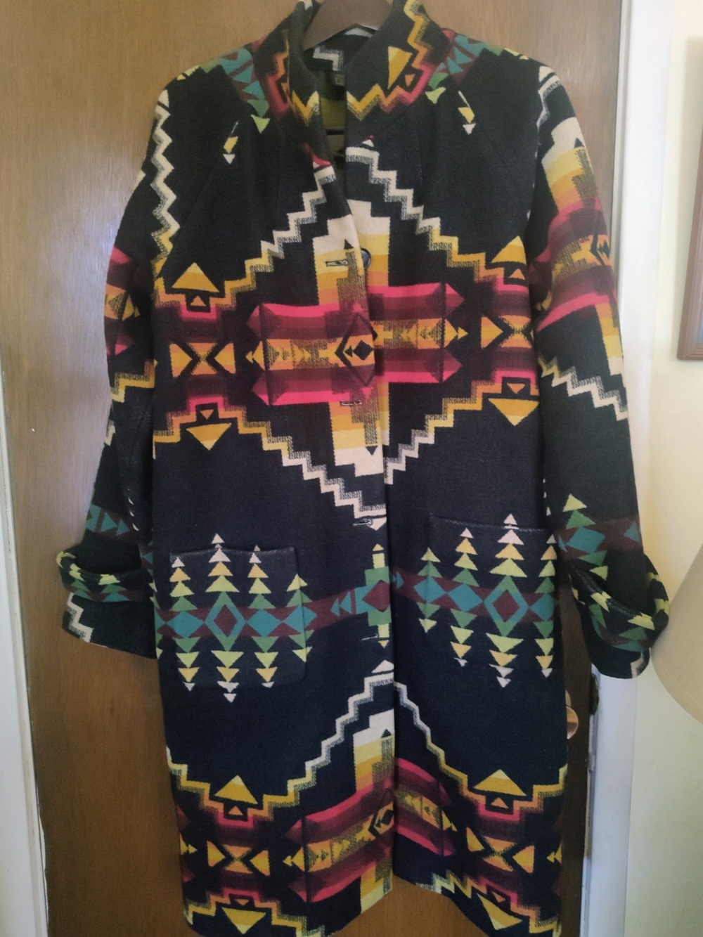 Women’s Four Corners Chief Joseph Coat